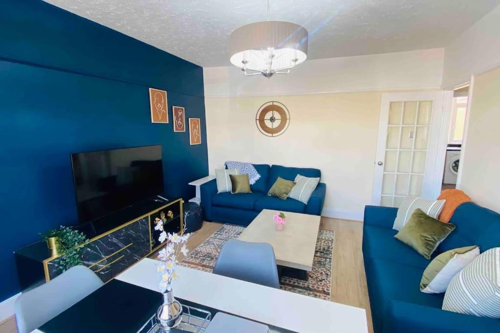 Family Marine Apartment With Sea View Dawlish Exterior photo